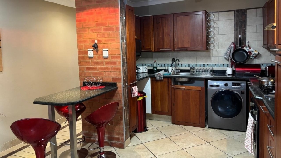 3 Bedroom Property for Sale in Waterval East North West